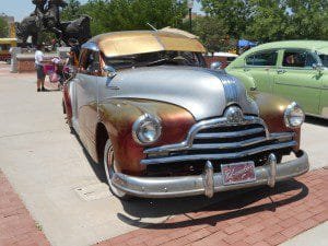 1947 pontiac streamliner