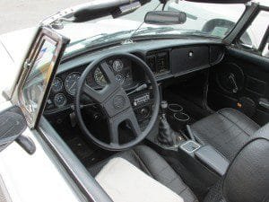 MGB interior and dashboard