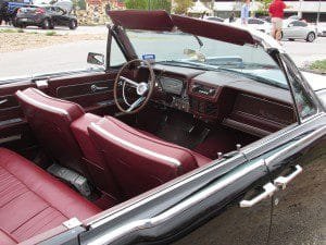 1962 lincoln continental interior