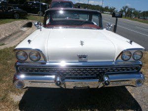 ford fairlane 500 skyliner specs