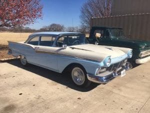 57 ford fairlane 500 specifications